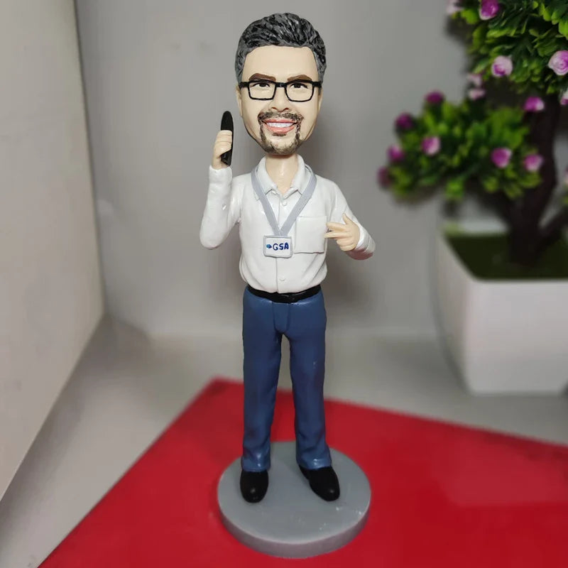 Personalized Bobble Head Manager